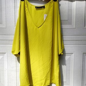 New York & Company Bright Yellow Blouse chartreuse